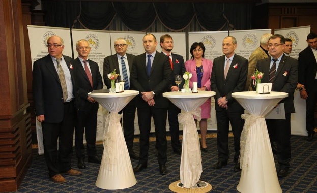 Корнелия Нинова: Заставаме в защитата на българското производство и стоки  