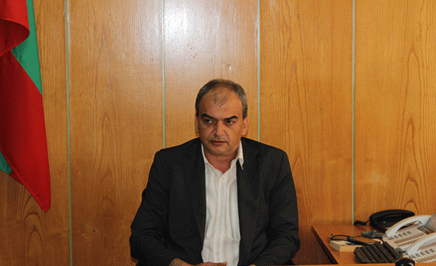 Бившият шеф на пернишката полиция бил освободен след доноси