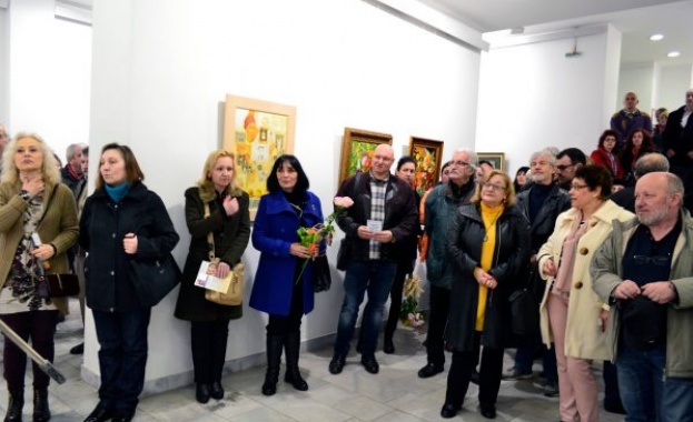 Представят натюрморти на седем известни художнички в Търново
