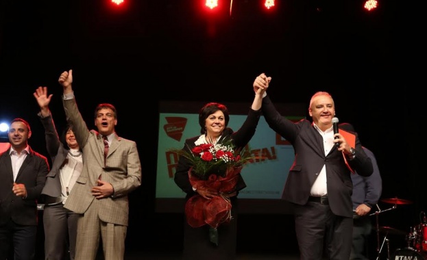 Корнелия Нинова в Монтана: Ще ви върнем достойнството, българи