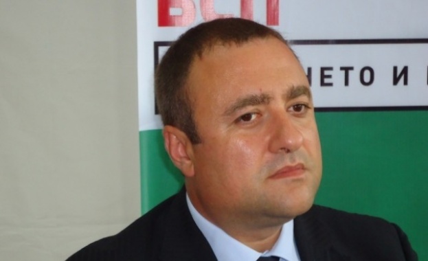 Иван Иванов в Шумен: Кадрите да се образоват според нуждите на производството