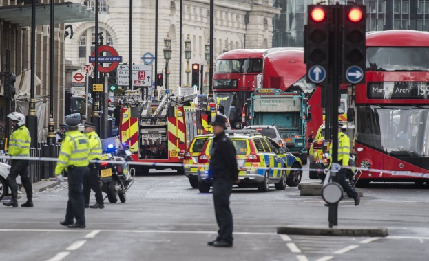 Пет са жертвите на терористичната атака в Лондон