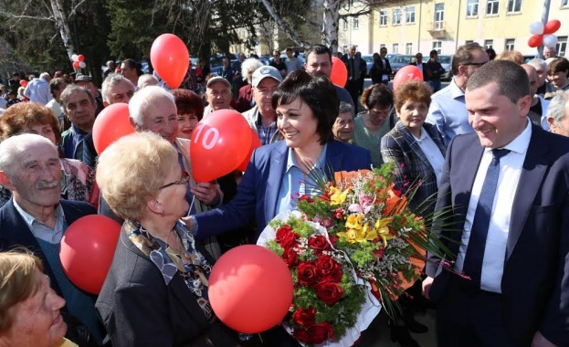 Нинова: На 27 март трябва да решим 4 въпроса - не партийно, а държавнически