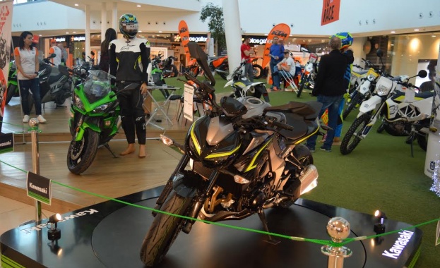 Мартин Чой, Ангел Караньотов и Асен Блатечки сред звездите на Moto Expo 2017