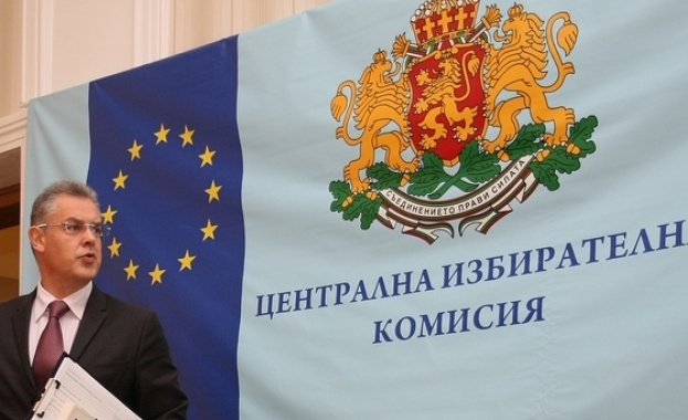Българите в чужбина ще попълват декларации в изборните помещения 