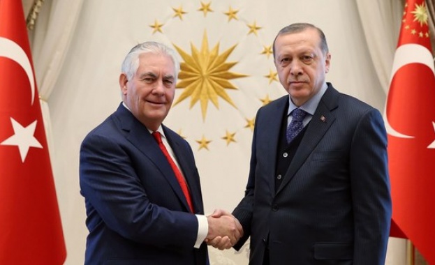 Ердоган настоял пред САЩ борбата с тероризма да се води от "легитимните" играчи