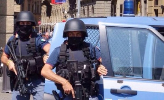 Джихадисти от Косово бяха арестувани във Венеция, имали връзка с лондонския атентатор
