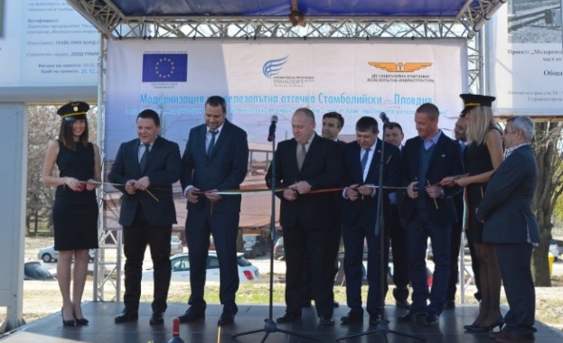 Министър Алексиев: До средата на годината ще бъде завършена цялата жп линия Септември – Бургас