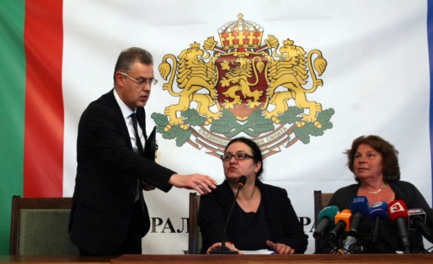 ЦИК прие решение за народните представители в 44-тото НС