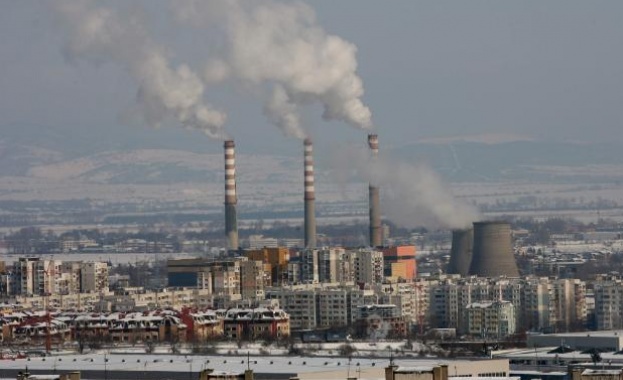 Източна София остава без топла вода в началото на май и август