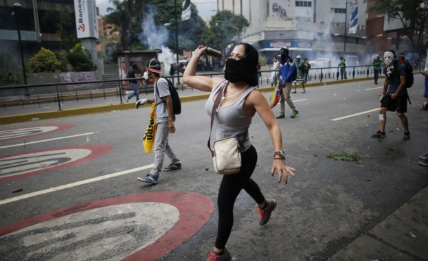 Нови 3 жертви на протестите във Венецуела