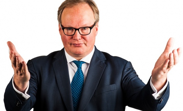 Лидерът на либералите в ЕС покани ГЕРБ да се коалира с ДПС