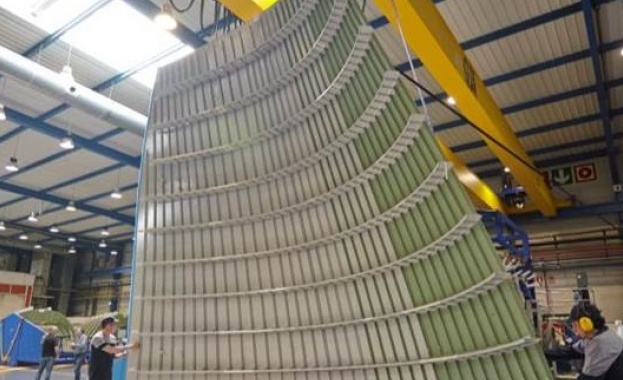 BelugaXL влиза във финалния хангар