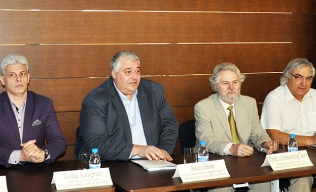 Институтът за икономически изследвания на БАН представи резултатите от национално проучване на бизнес средата