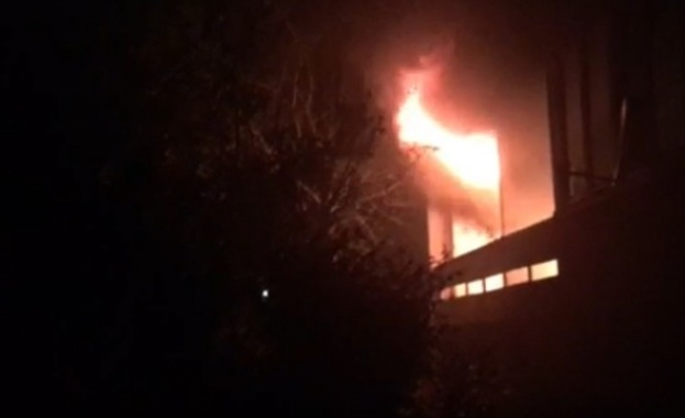 Пожар горя в столичния квартал "Надежда"