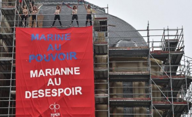 Феминистки опитаха да спрат вота на Льо Пен