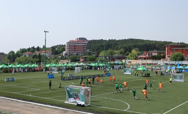 Първият полуфинал на Фен Купа 2017 стартира без капка фалш  в града на липите