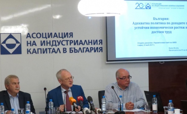 Бизнесът поиска отпадане на минималната работна заплата