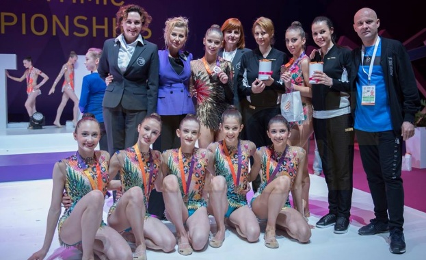 Медал за България в отборната надпревара на Европейското по художествена гимнастика