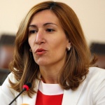 Ангелкова иска да махне прекатегоризацията на хотели и ресторанти