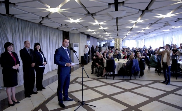 Калоян Паргов: Човекът на знанието в България е подменен от едноизмерни субекти