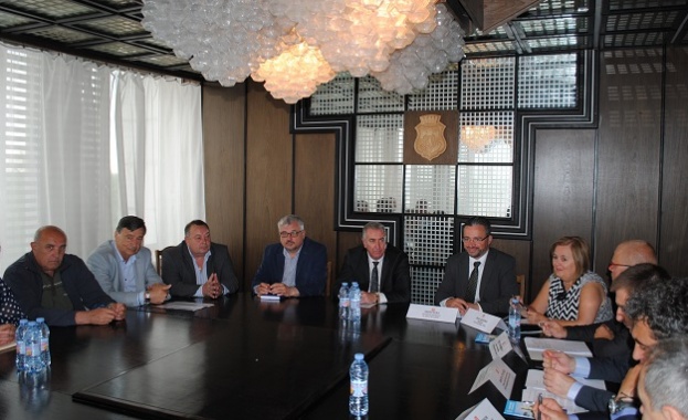 ЧЕЗ ще увеличи с 15% инвестициите в област Видин през 2017 г.