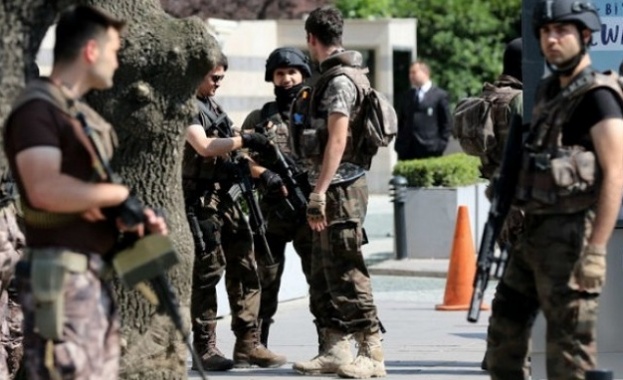 Поредни масови арести в Анкара и Истанбул