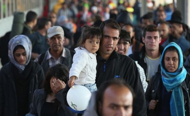 Имиграцията във Великобритания бележи сериозен спад 