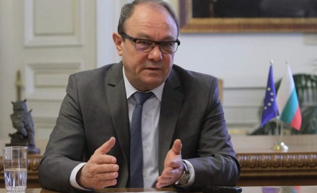 Акад. Юлиан Ревалски: Доброто образование върви с добре развита наука