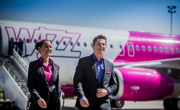  Свалиха 22-ма българи от самолет на Wizz Air в Барселона и още 40 в София