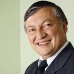 Анатолий Карпов: Светът трябва да се обедини срещу тероризма