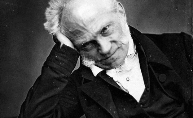 Всяка истина преминава през три фази ... 