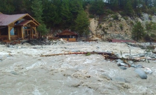 Самоков ще отпусне средства на пострадалите от наводнението през юли