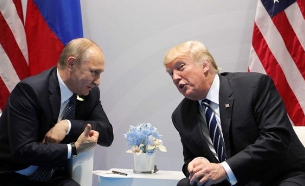 Руснаците си подобриха мнението за Тръмп след срещата му с Путин