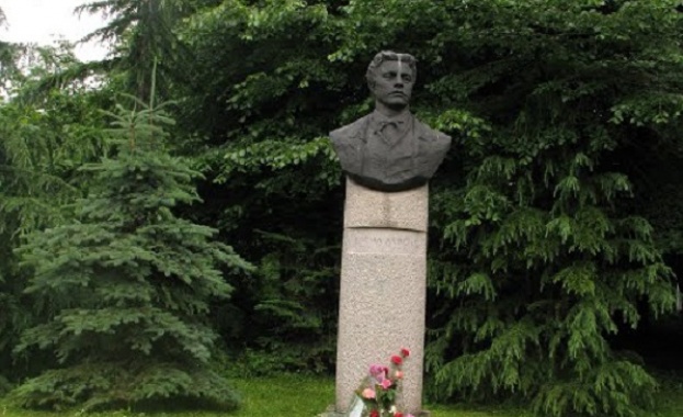 Столичните социалисти честват 180-ата годишнина от рождението на Васил Левски