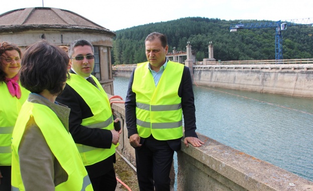 Рехабилитацията на стената на язовир „Студена“ ще удължи експлоатационния срок с 50 години