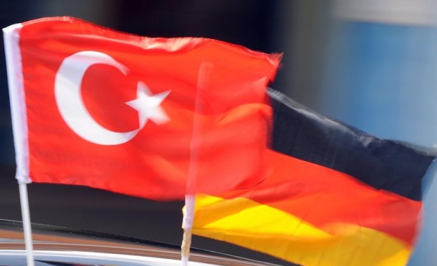 Турските власти освободиха единия от задържаните германски граждани