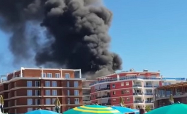 Десетки пострадали при взрив на газ в албански ресторант (видео)