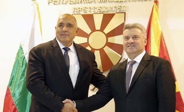 Борисов към Иванов: Отношенията между България и Македония се нуждаят от повече прагматизъм