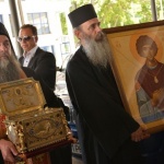 С мощите на Св. Пантелеймон освещават мястото на нов храм във Враца