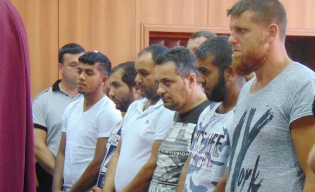 Двама от биячите в Асеновград остават окончателно в ареста