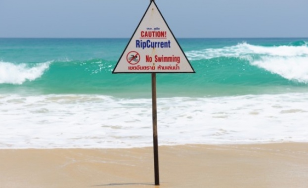 Опасно мъртво вълнение по Черноморието следващите дни