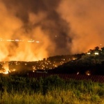 Серията от пожари загря политическите страсти в Гърция