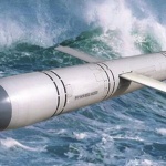 Руските военни се похвалиха с успешно изстреляна крилата ракета "Калибър"