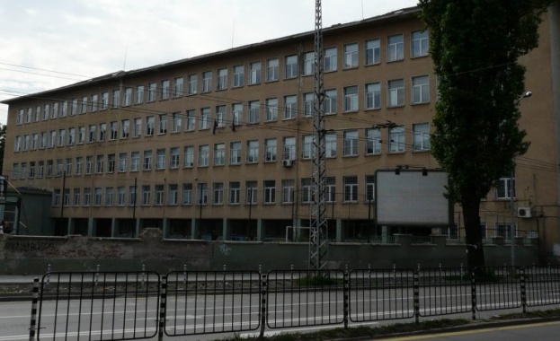 Взрив на коронавирусна инфекция е избухнал в Софийската математическа гимназия.