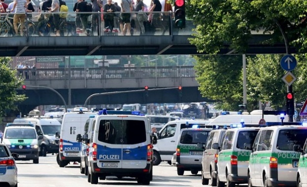 Терористична заплаха спря концерт в Ротердам