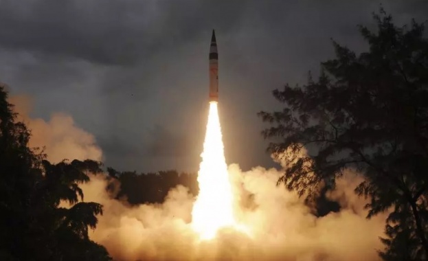 Южна Корея е готова да разположи американско ядрено оръжие на своя територия