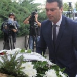 Политически лилипути хвърлят кал по паметта на героите