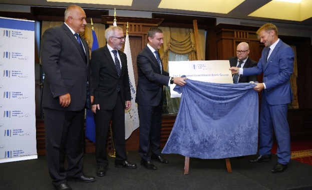 Европейската инвестиционна банка откри офис в България, очаква добри проекти