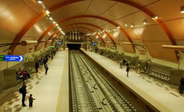 Представители на МТИТС и на Европейския парламент ще посетят метростанция "Сердика"